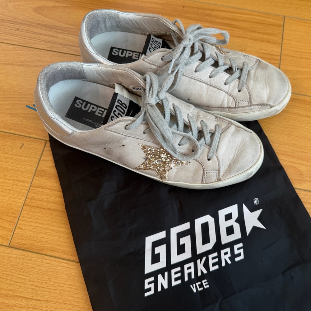 Golden Goose Women's Cream Sneakers with Glitter Gold Star